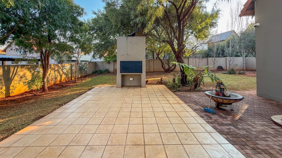 To Let 2 Bedroom Property for Rent in Leloko Lifestyle Estate North West